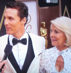 Winner Matthew McConaughey and his mom.  But look at his mother's awful chest!  Why is she showing it, when she could have easily covered it up?!  Hey, Mrs. M--no one wants to see old cleavage!  Photo by Karen Salkin.