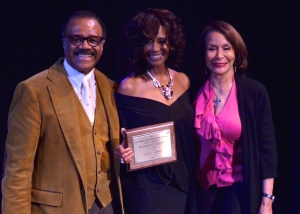 (L to R) Ted Lange, Margaret Avery, Freda Payne.  Photo by Billy Bennight.