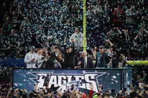 The Eagles on-the-platform post-game celebration.  But where was the actual team??? 