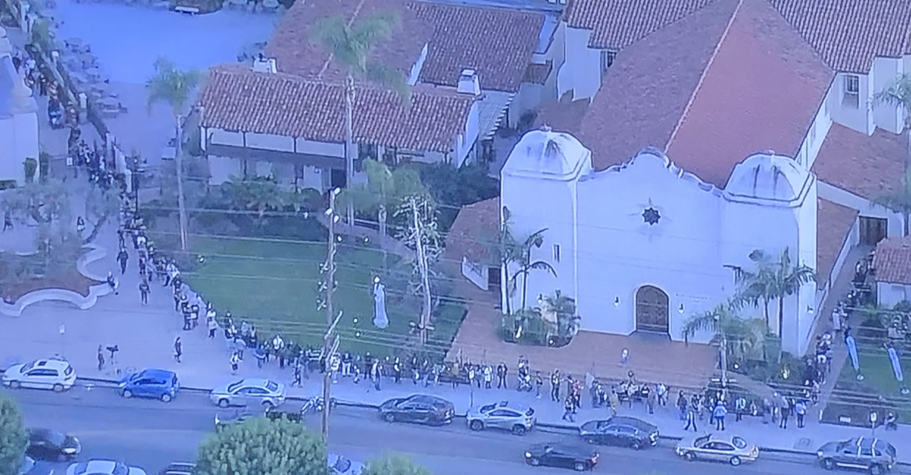 Just look at that line in one venue in the Valley! Photo by Karen Salkin, (off the TV.)