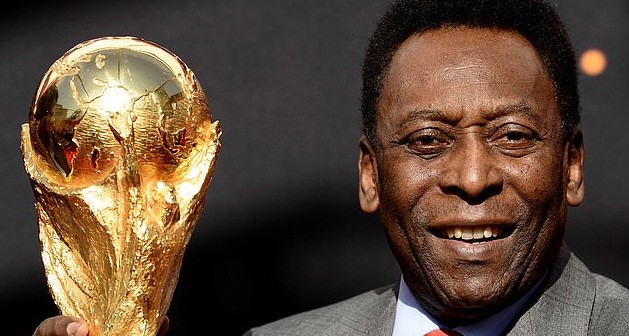 65829193-11584473-Brazil_legend_Pele_widely_considered_as_one_of_the_greatest_play-a-88_1672370820838