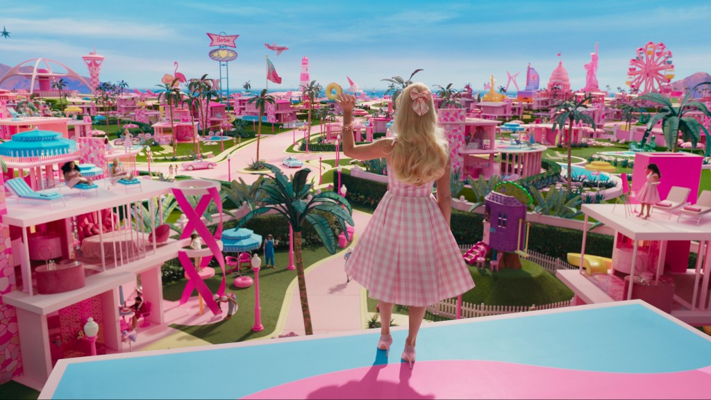 What I erroneously expected the entire Barbie movie to be like!