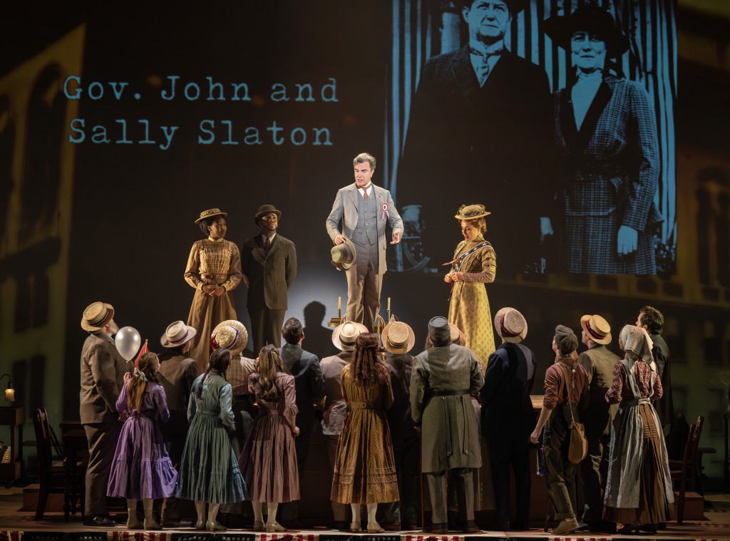 Chris Shyer in the center. Photo by Joan Marcus.