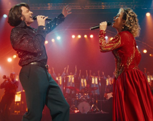 Hugh Jackman and Kate Hudson in Song Sung Blue.