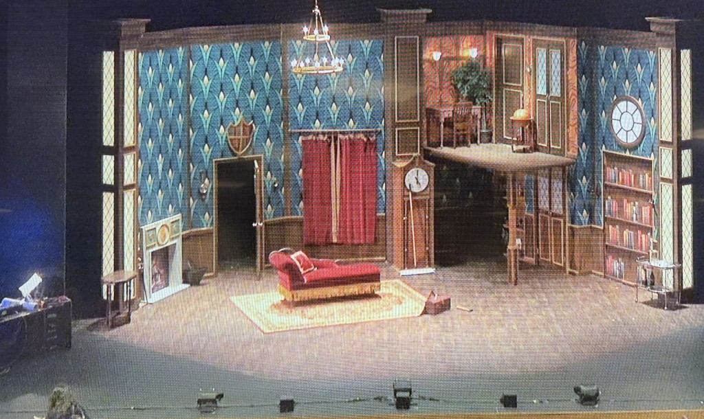 The set on a monitor in the lobby, which helps know when to take our seats for this one. Photo by Karen Salkin.